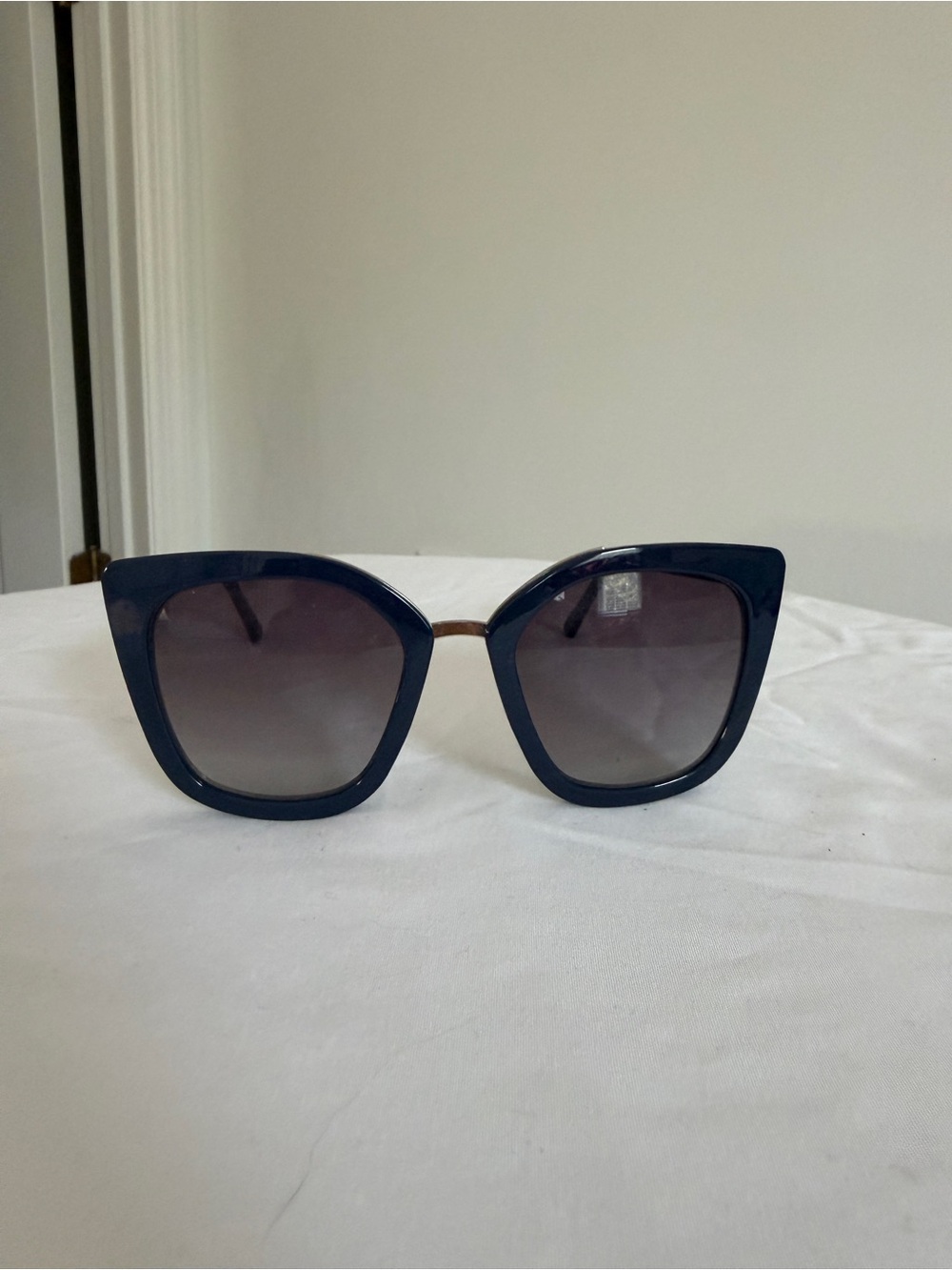 Classic Navy Cat-Eye Women's Sunglasses